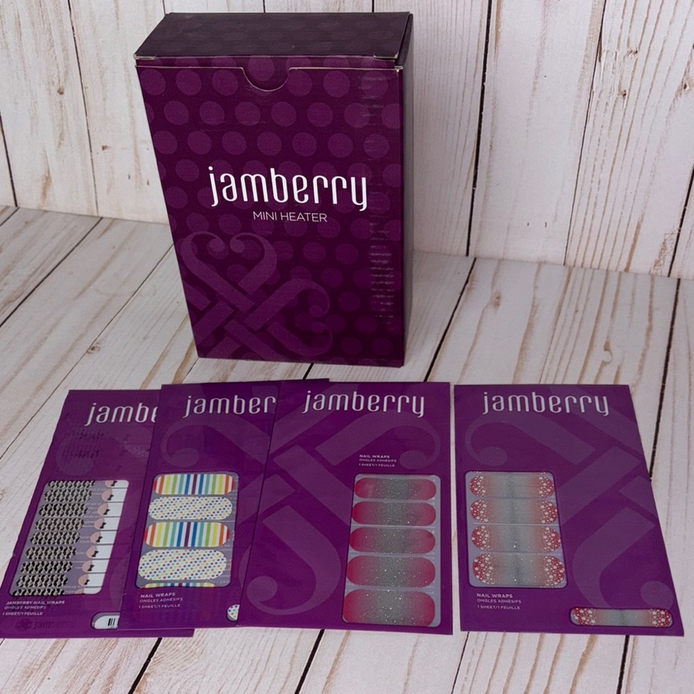 Jamberry Mini Heater with Nail Wraps